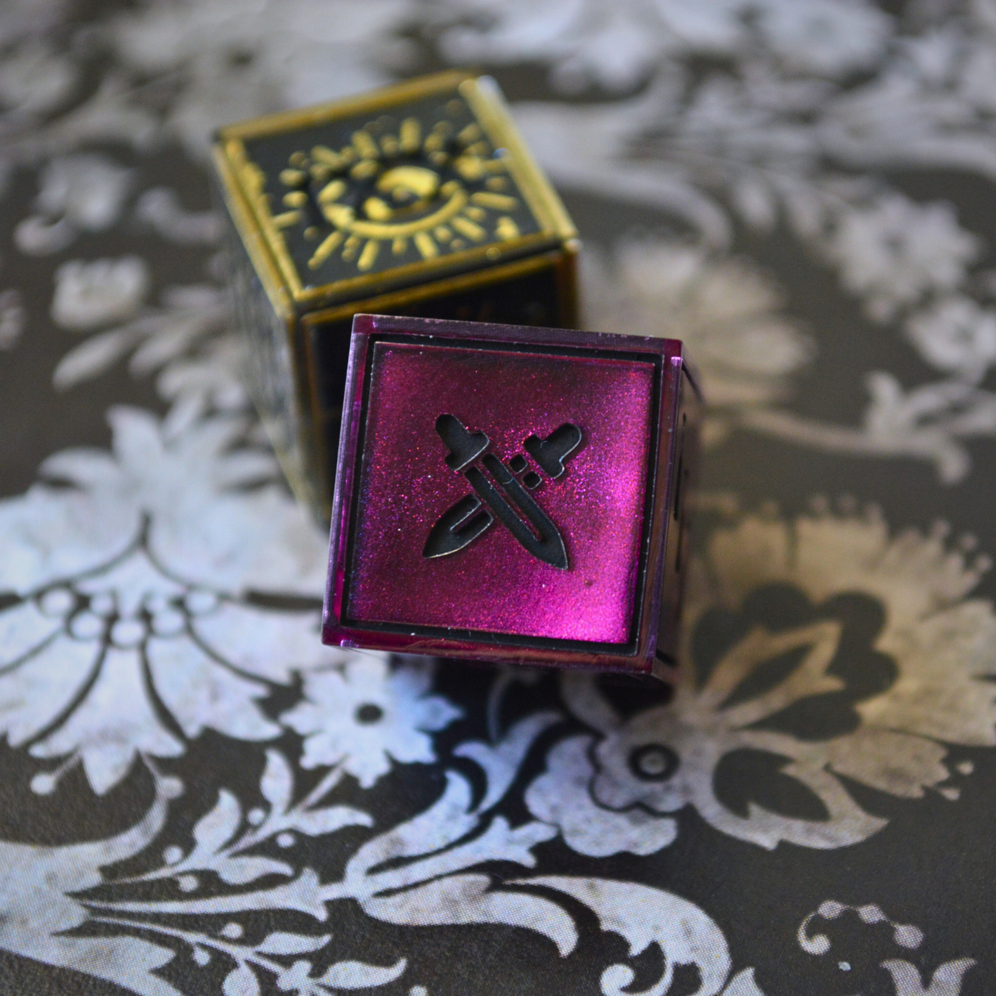 Hallowed Cards | Tarot d6 (2 variants)