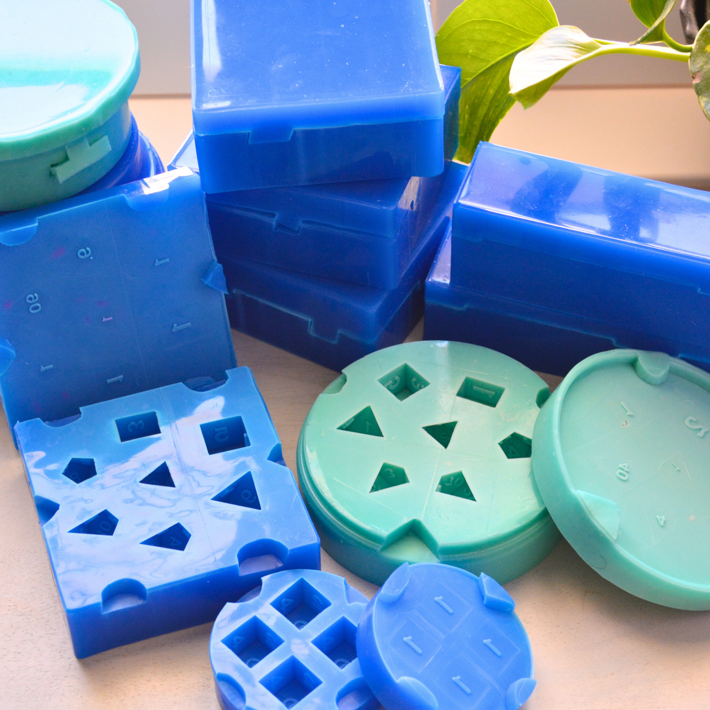 Secondhand Molds