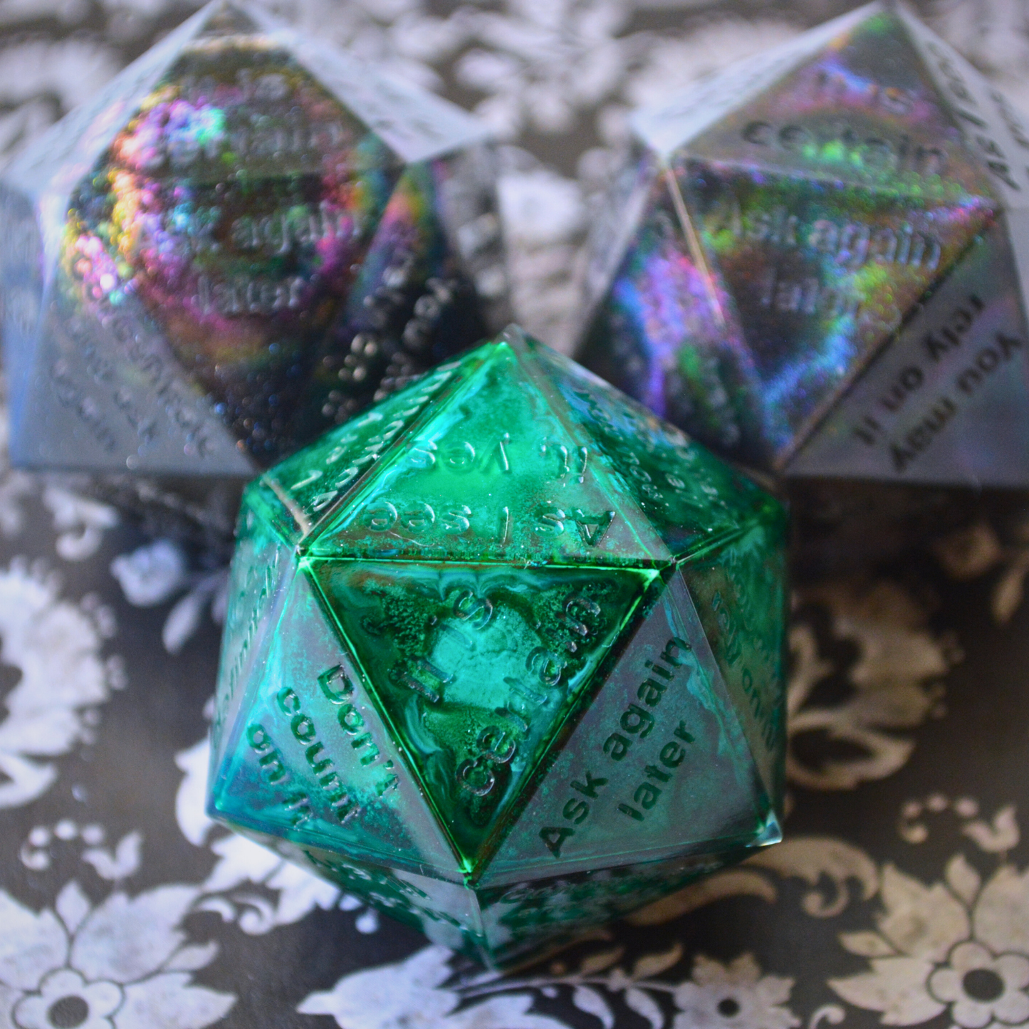 Hallows | Raw Divination d20s (3 variants)