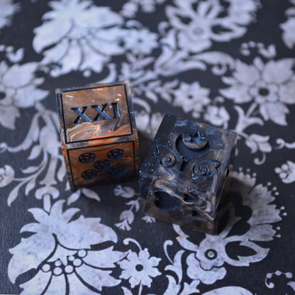 All Hallow's | Graphic d6 Pair