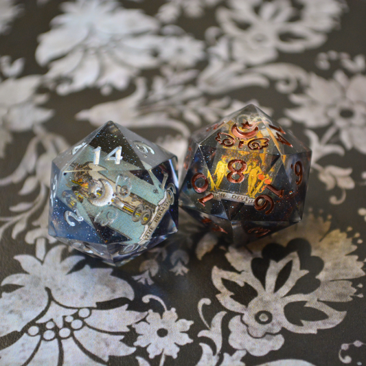 Shadow Tarot | d20s (2 variants)